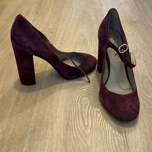 Vince Camuto maroon velvet heels